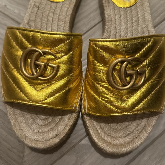 Gucci Espadrille Slides - Picture 2 of 3
